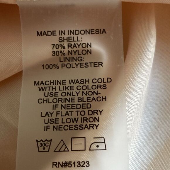 Vince Camuto NWT Coastal Hues Color Ruffle Tiered Maxi Dress M - Picture 7 of 7